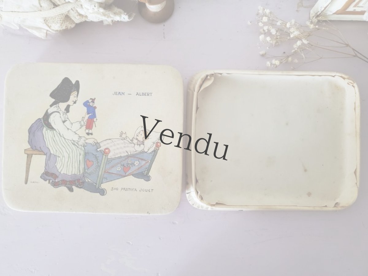 画像10: フランスアンティーク　ドラジェボックスレースセット 13種類＋貝ボタンつき (10)