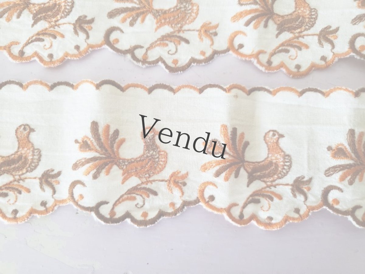 画像3: フランスヴィンテージ　刺繍リボントリム 鳥さん 2本セット 30／48cm (3)