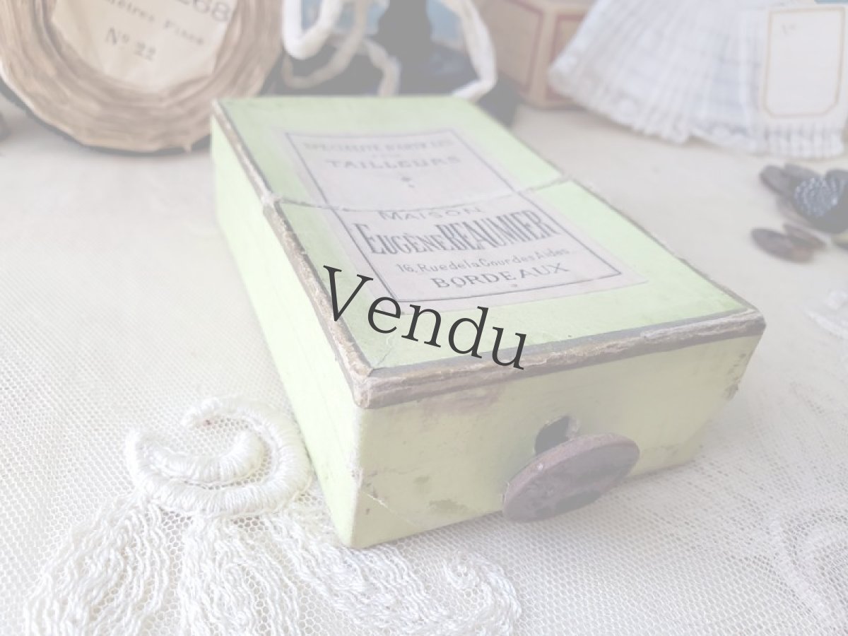 画像3: フランス 1900年代 箱入りハンティングボタン 23mm 18個 (3)