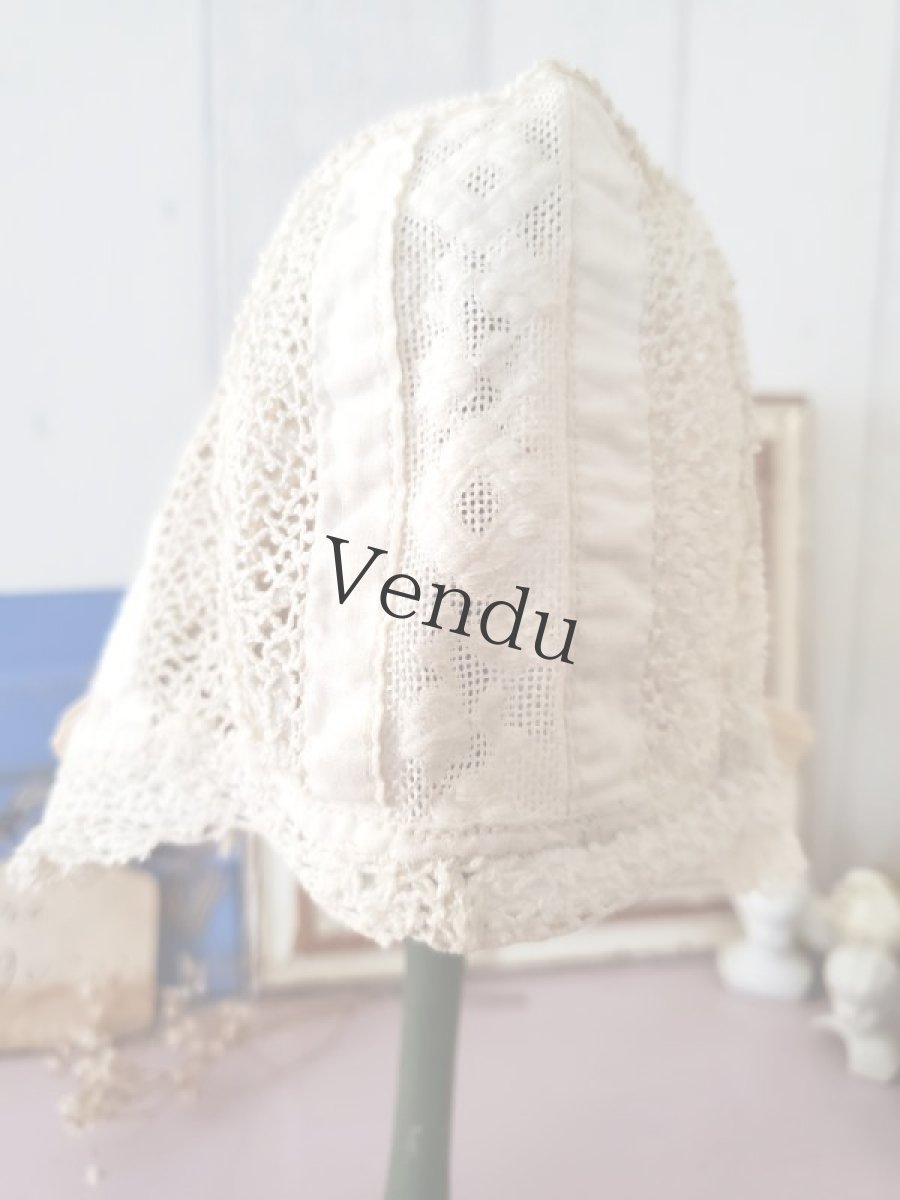 画像7: フランスアンティーク　リボンつきレースの小さなボネ (7)