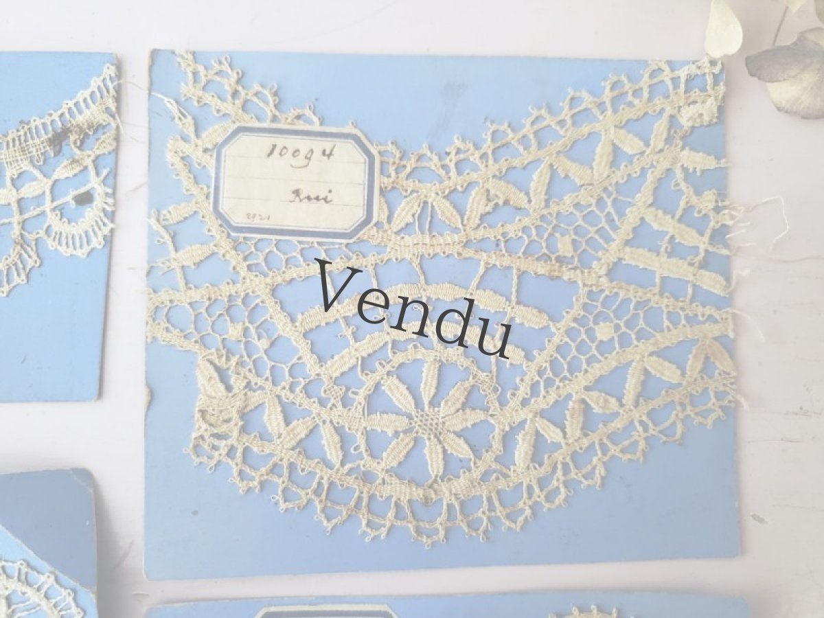 画像4: フランス 1890年 ラベル付きレースモチーフ 4点セット (4)