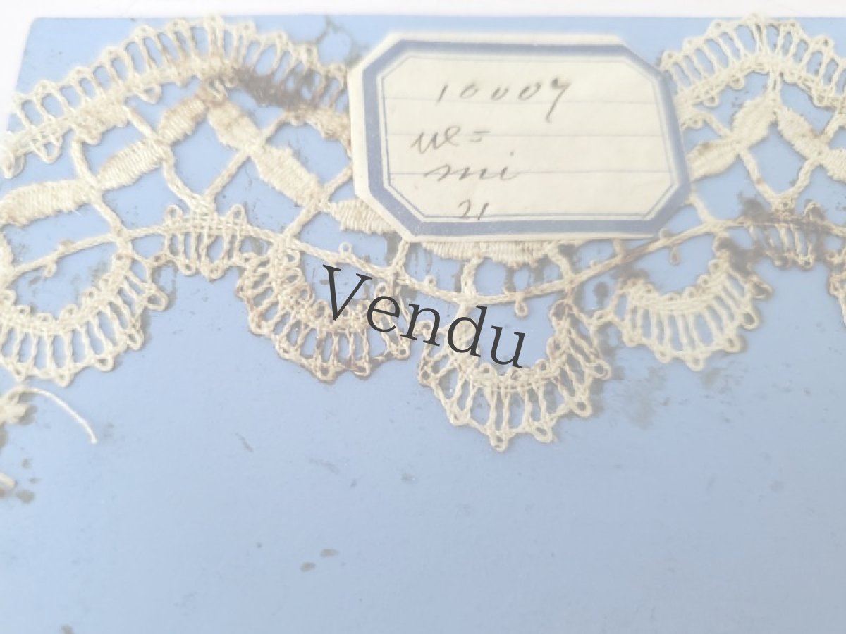 画像3: フランス 1890年 ラベル付きレースモチーフ 4点セット (3)