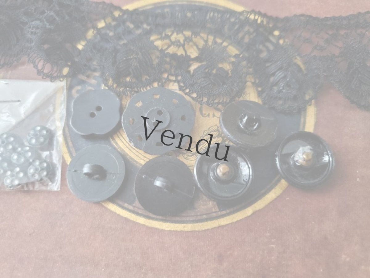 画像5: フランス蚤の市　箱入りボタンセット Noir (5)