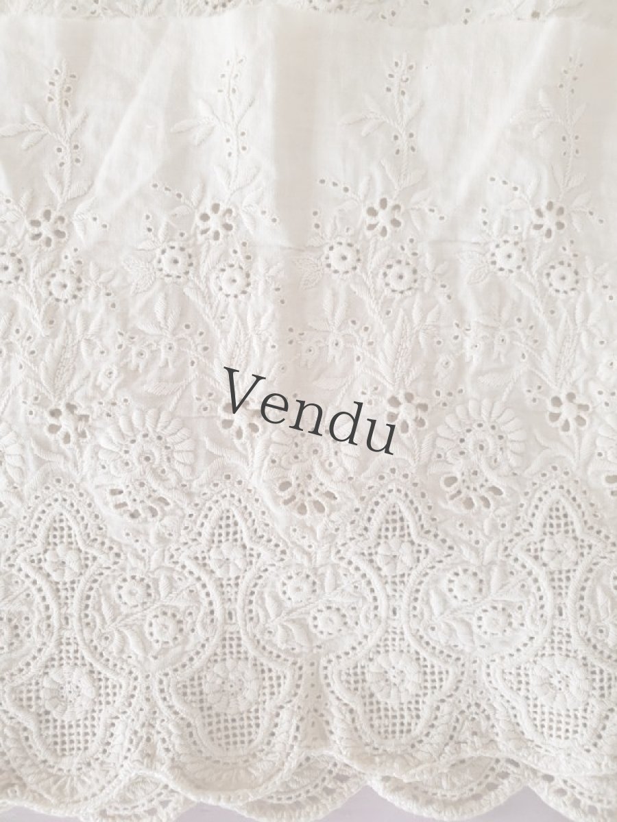 画像4: フランスアンティーク 円状 幅広 白糸刺繍スカラップレース 64(128)cm (4)