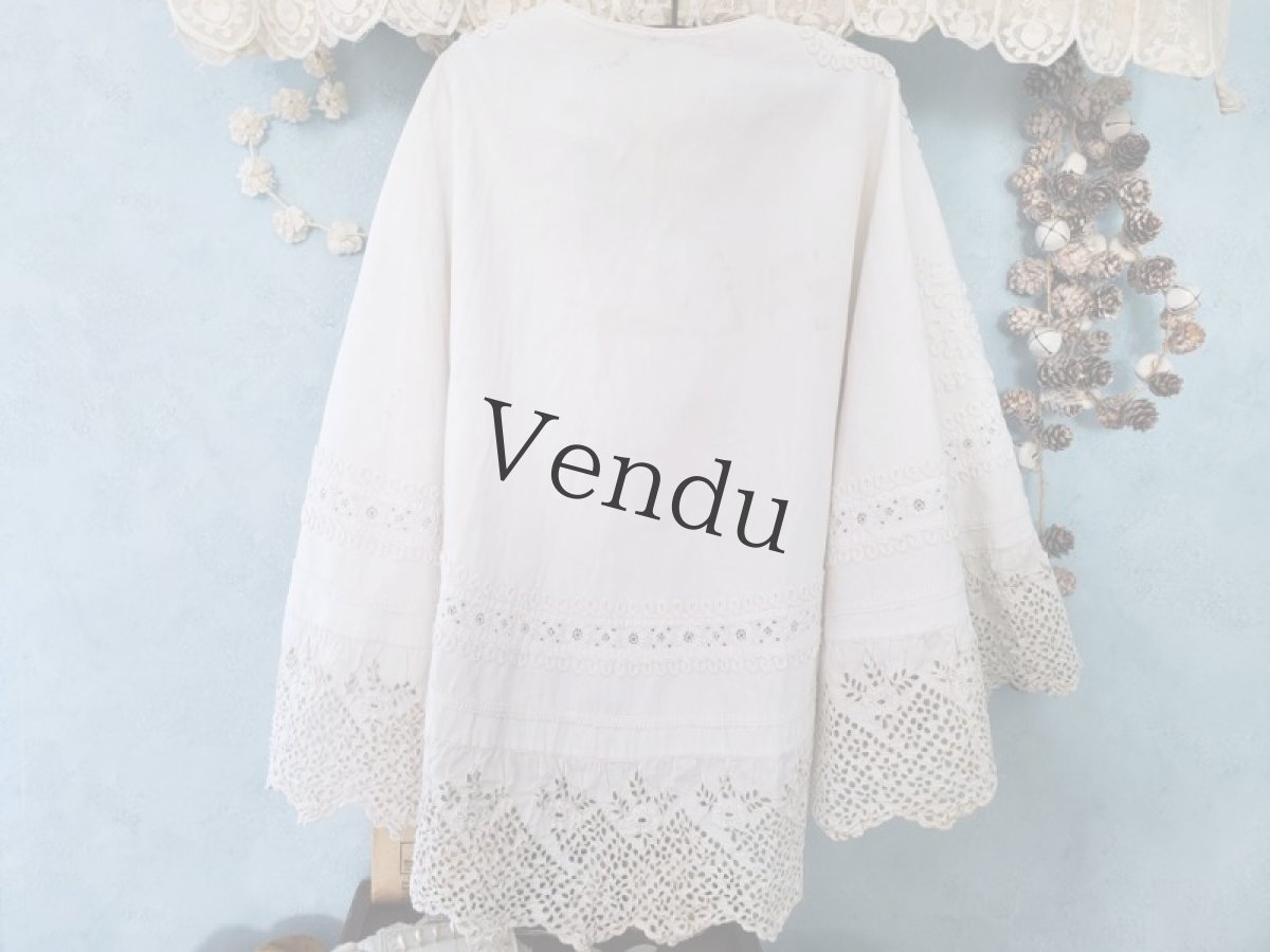 画像6: フランスヴィンテージ　子ども用ケープ Broderie Anglaise (6)