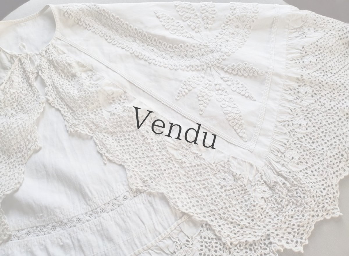 画像9: フランスヴィンテージ　子ども用ケープ Broderie Anglaise (9)