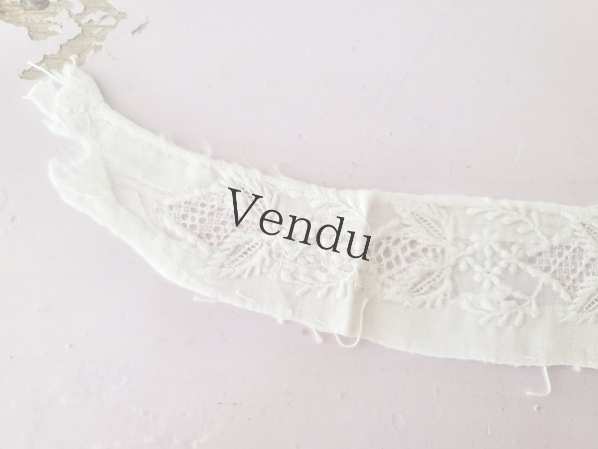 画像3: フランスアンティーク　白糸刺繍　飾りパーツB (3)