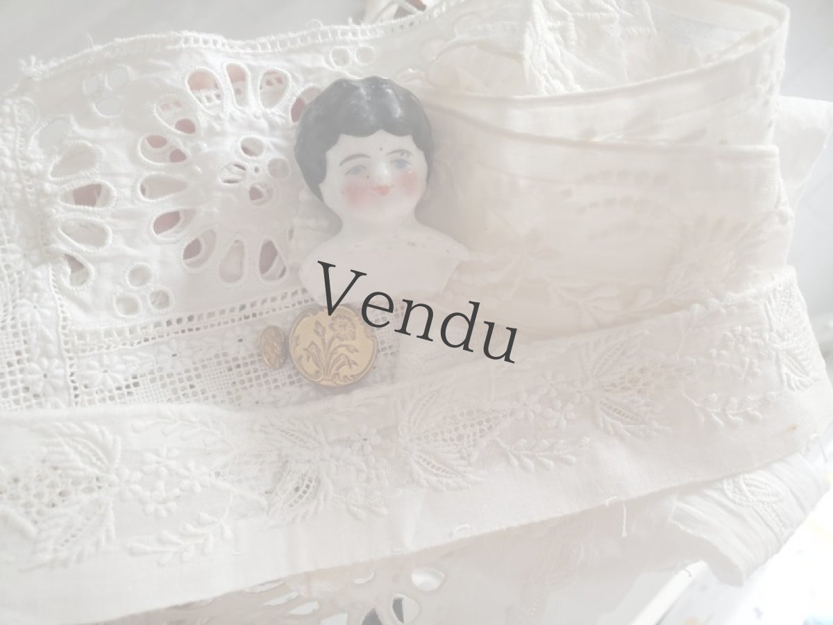 画像9: フランスアンティーク　白糸刺繍　飾りパーツB (9)