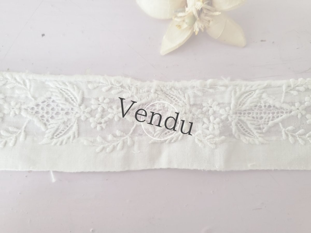 画像6: フランスアンティーク　白糸刺繍　飾りパーツB (6)