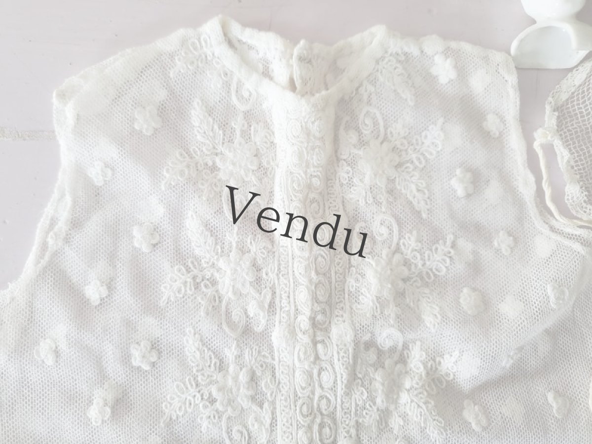 画像5: フランスヴィンテージ　べべのボネとジレSET (5)