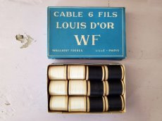 画像1: フランスアンティーク　箱入り木製ボビン白黒セット LOUIS D'OR WF (1)