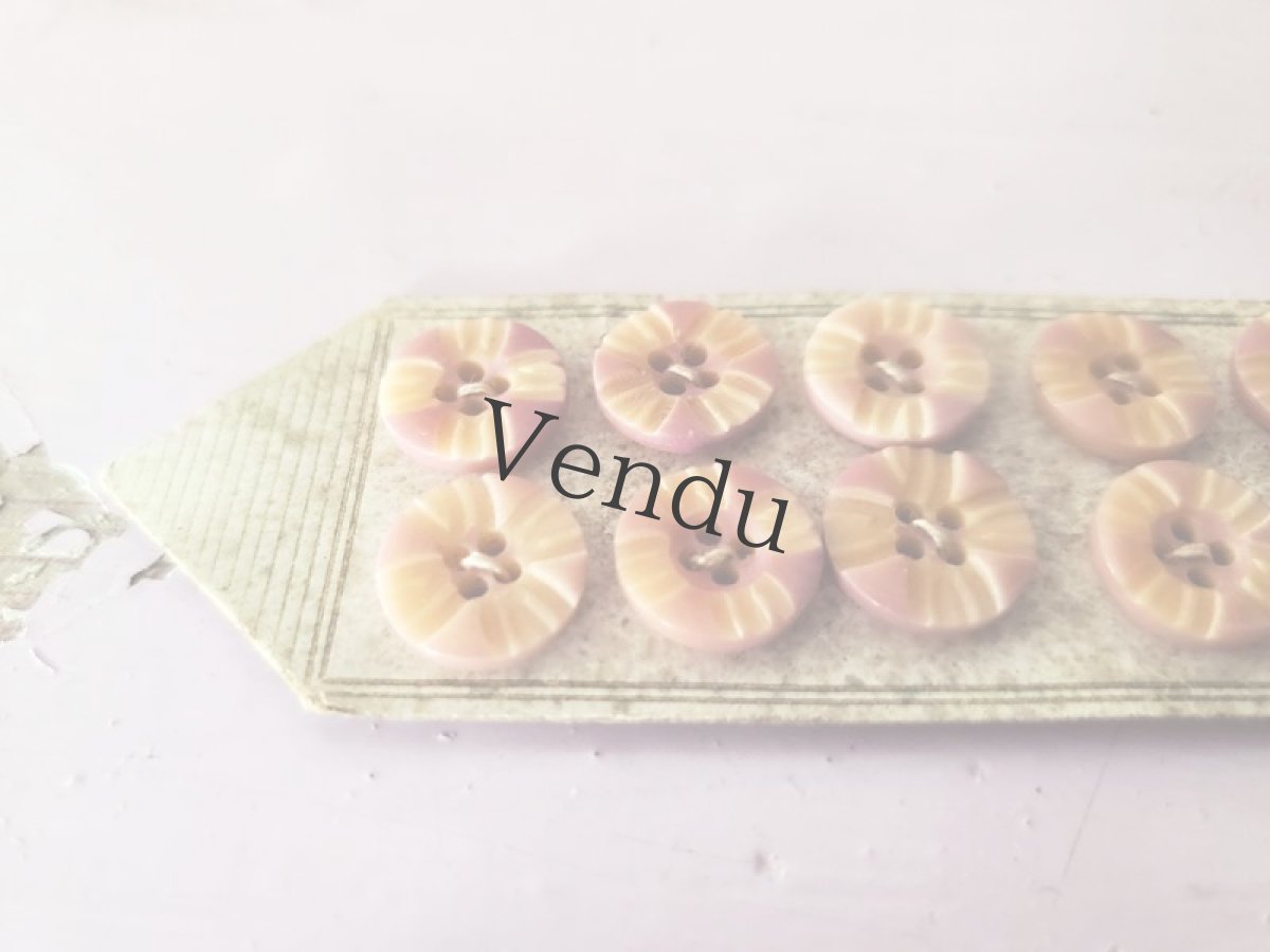 画像3: フランスアンティーク　ガラリットボタンシート Rose 12mm (3)