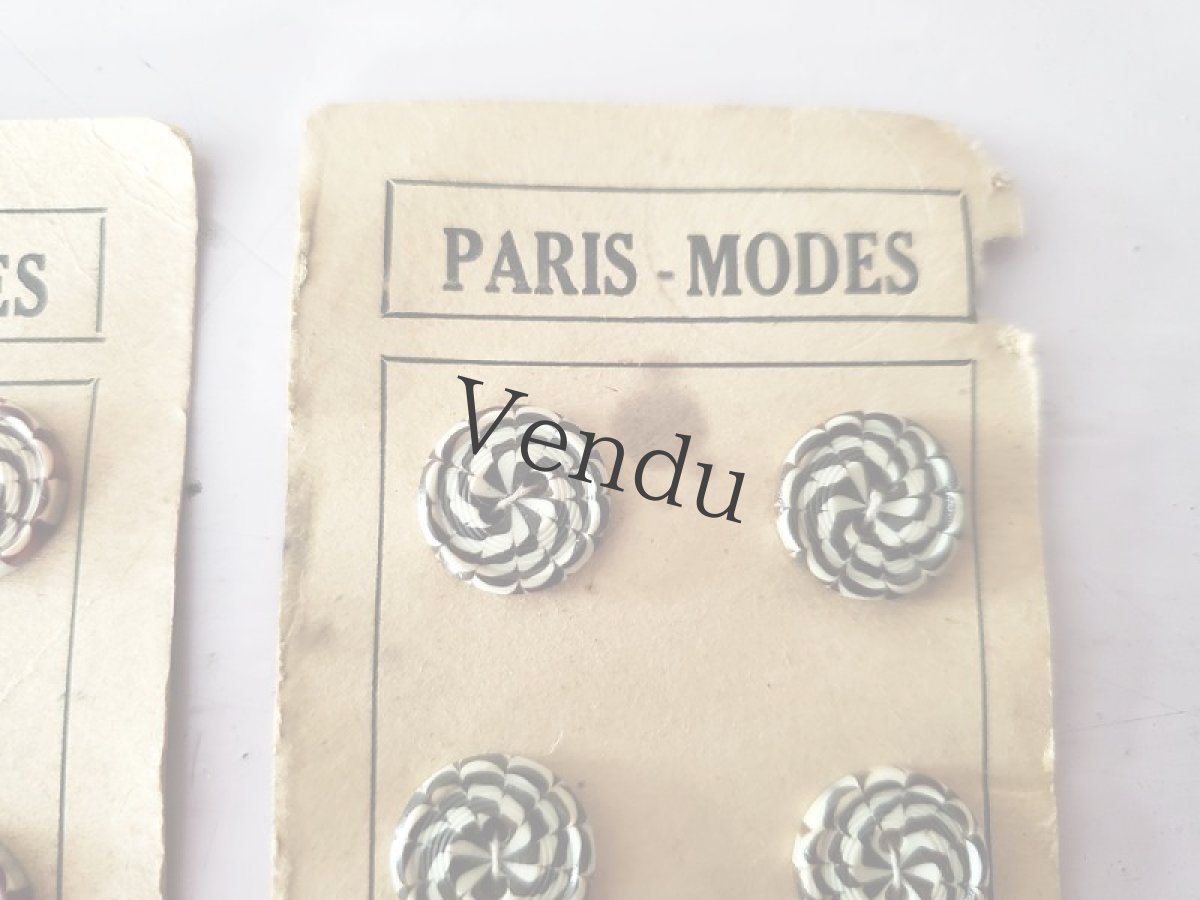 画像5: フランスアンティーク　ガラリットボタンシート 14mm ２枚セット (5)