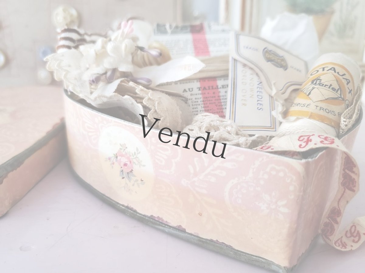 画像2: フランス蚤の市　缶入りメルスリーセット (2)