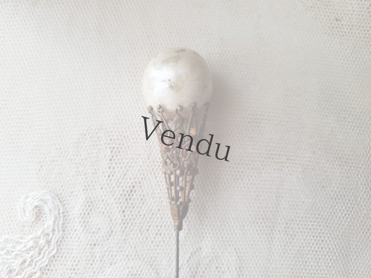 画像3: フランスアンティーク　メタル装飾パールのハットピン 12.5cm (3)