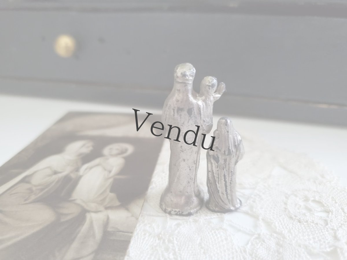 画像3: フランスアンティーク  小さな聖母マリア様像とホーリーカードのセット (3)