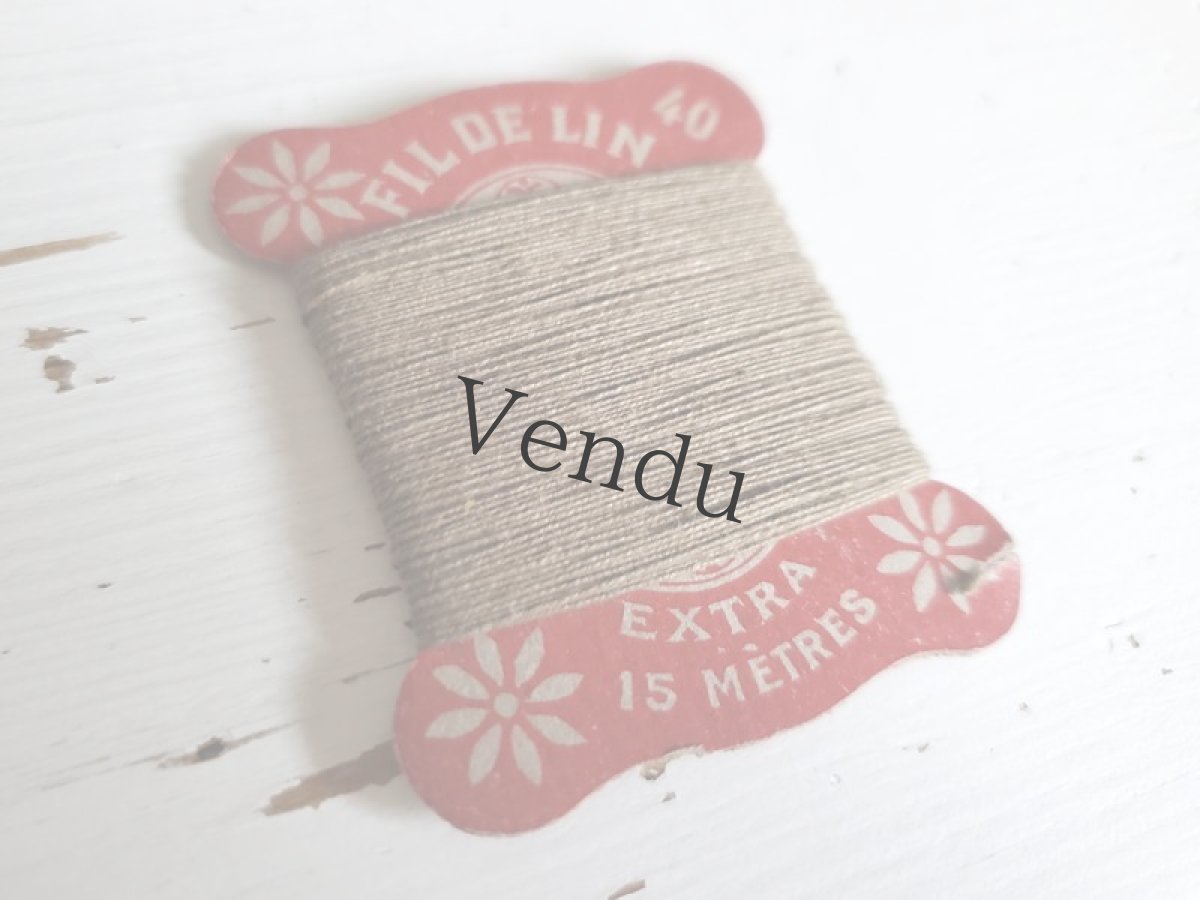 画像2: フランスアンティーク　小さなリネン糸巻き オリーブ 40 (2)