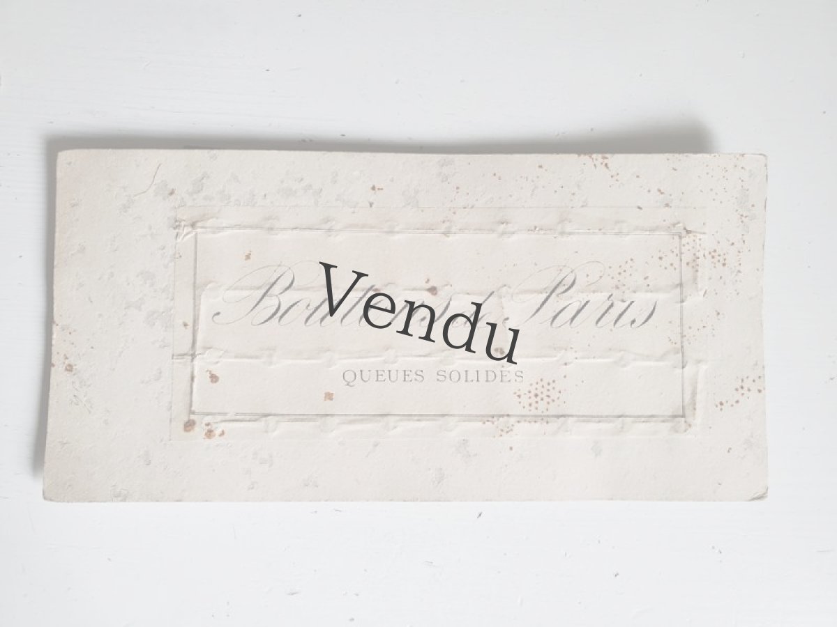 画像6: フランス 1900年前後　布製ボタンシート MODE DE PARIS 18mm (6)