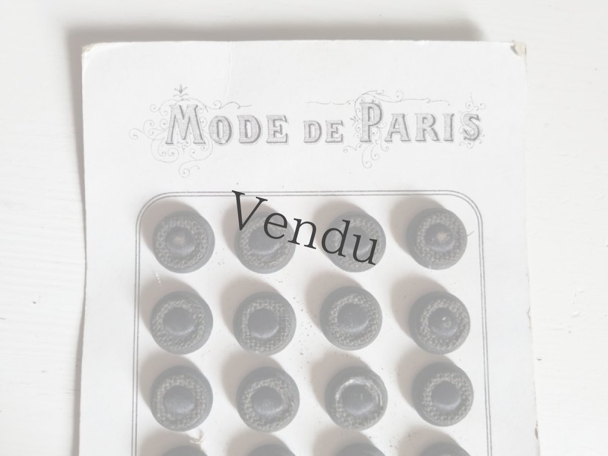 画像3: フランス 1900年前後　布製ボタンシート MODE DE PARIS 16mm (3)