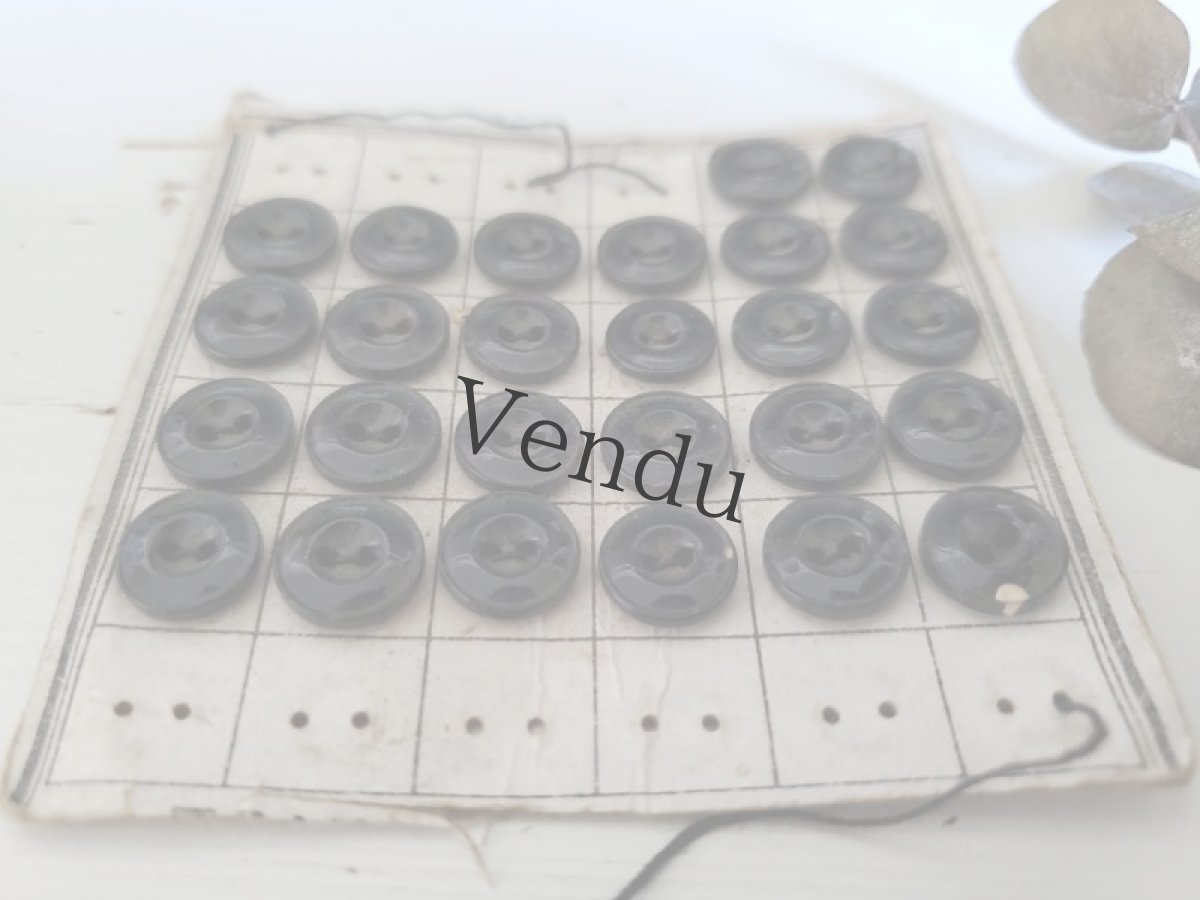 画像4: フランス アンティーク　シンプルボタンシート 黒 10mm (4)