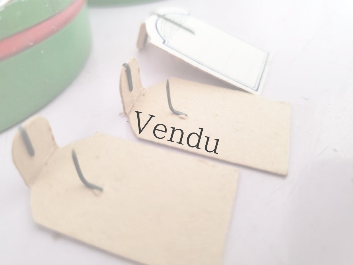 画像3: フランスアンティーク　Tin缶入り タグ20個 (3)