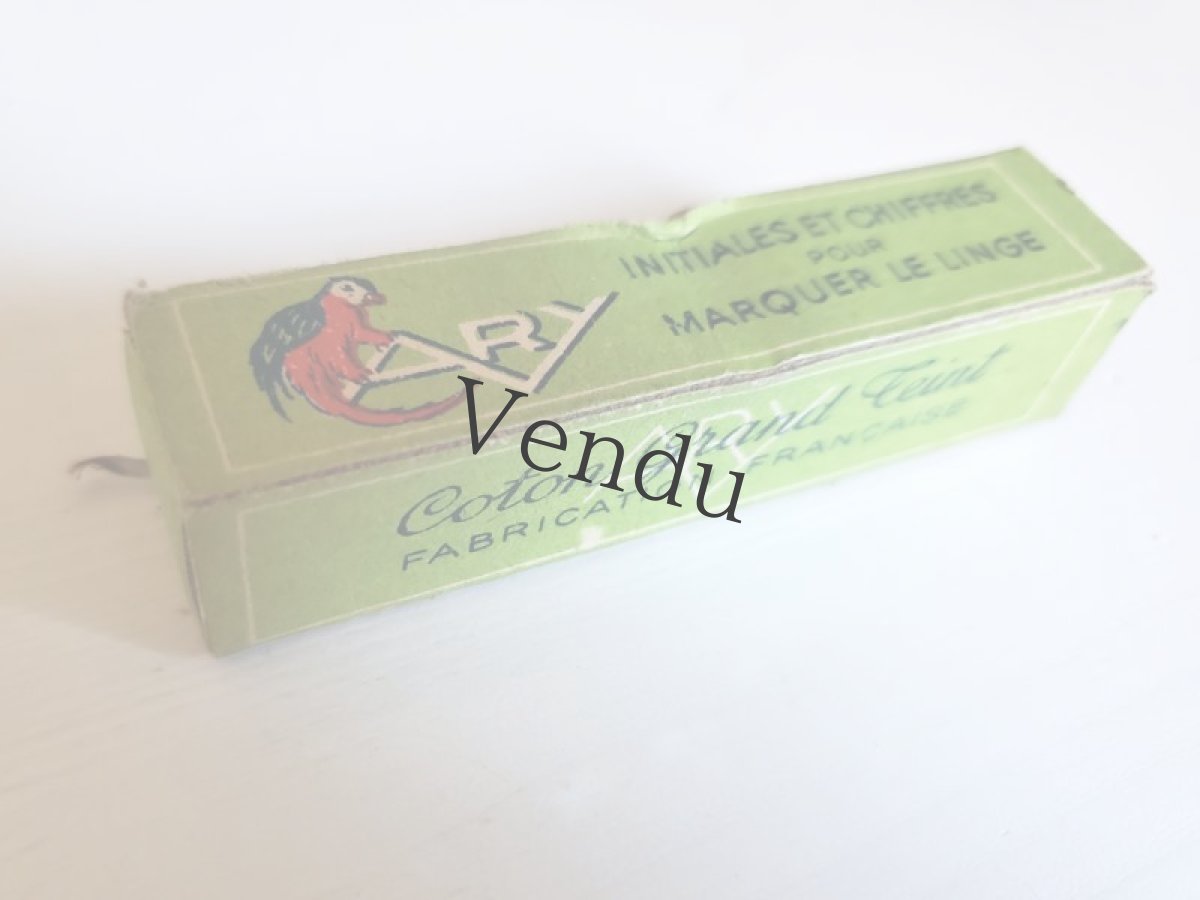 画像6: フランスアンティーク　数字刺繍テープ 《82》箱入り (6)