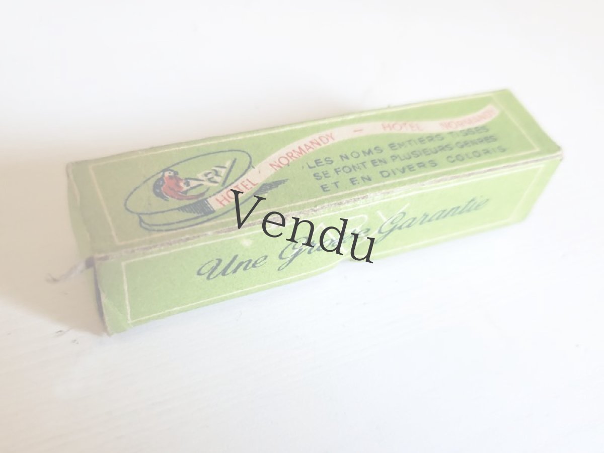 画像7: フランスアンティーク　数字刺繍テープ 《82》箱入り (7)