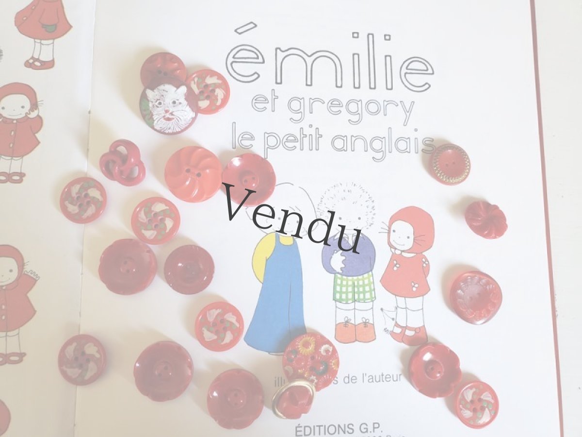 画像6: フランスヴィンテージ  木製ボタン ねこ 22mm (6)