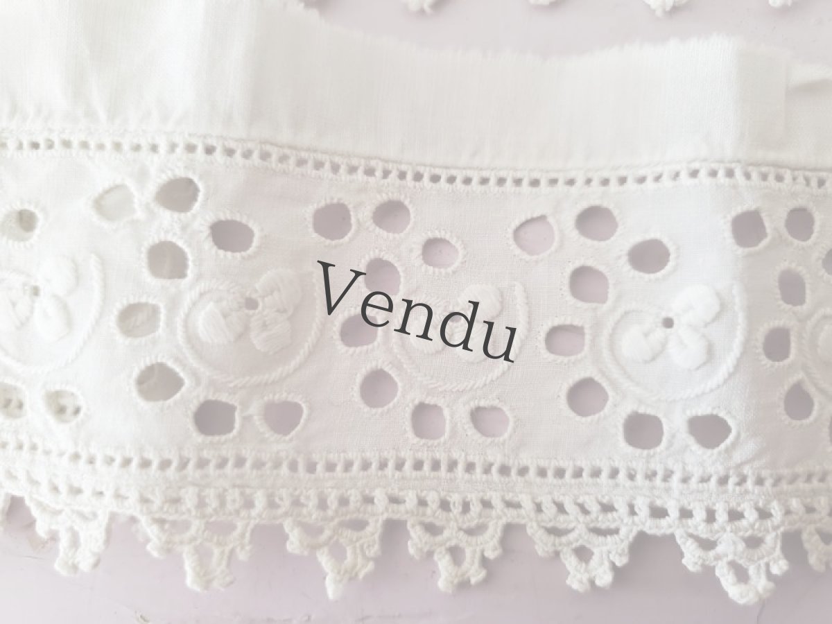 画像3: フランスヴィンテージ　カットワーク刺繍レース 三つ葉 60cm 2本セット (3)