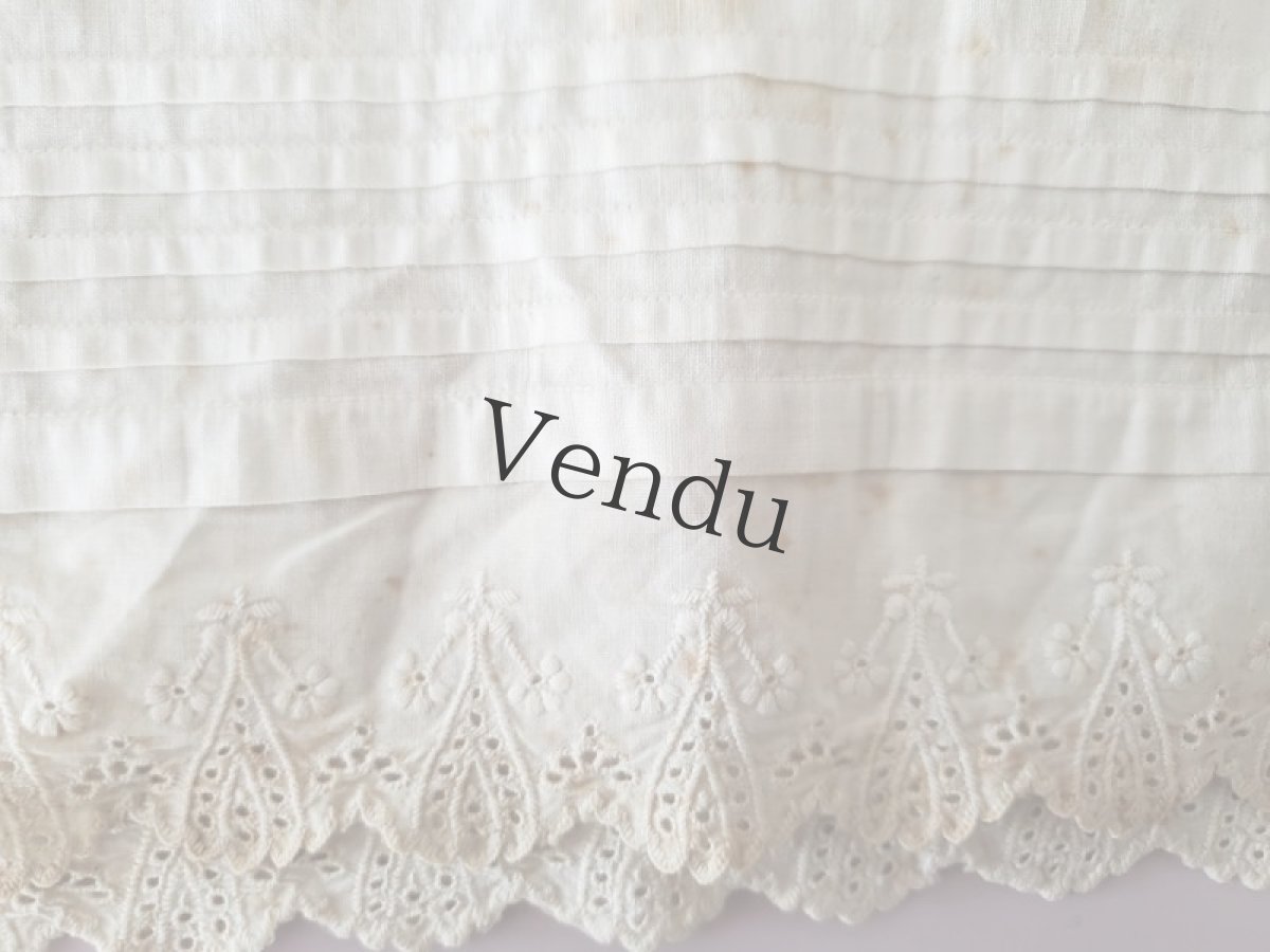 画像2: フランスアンティーク　カットワーク刺繍 幅広はぎれ 96cm (2)