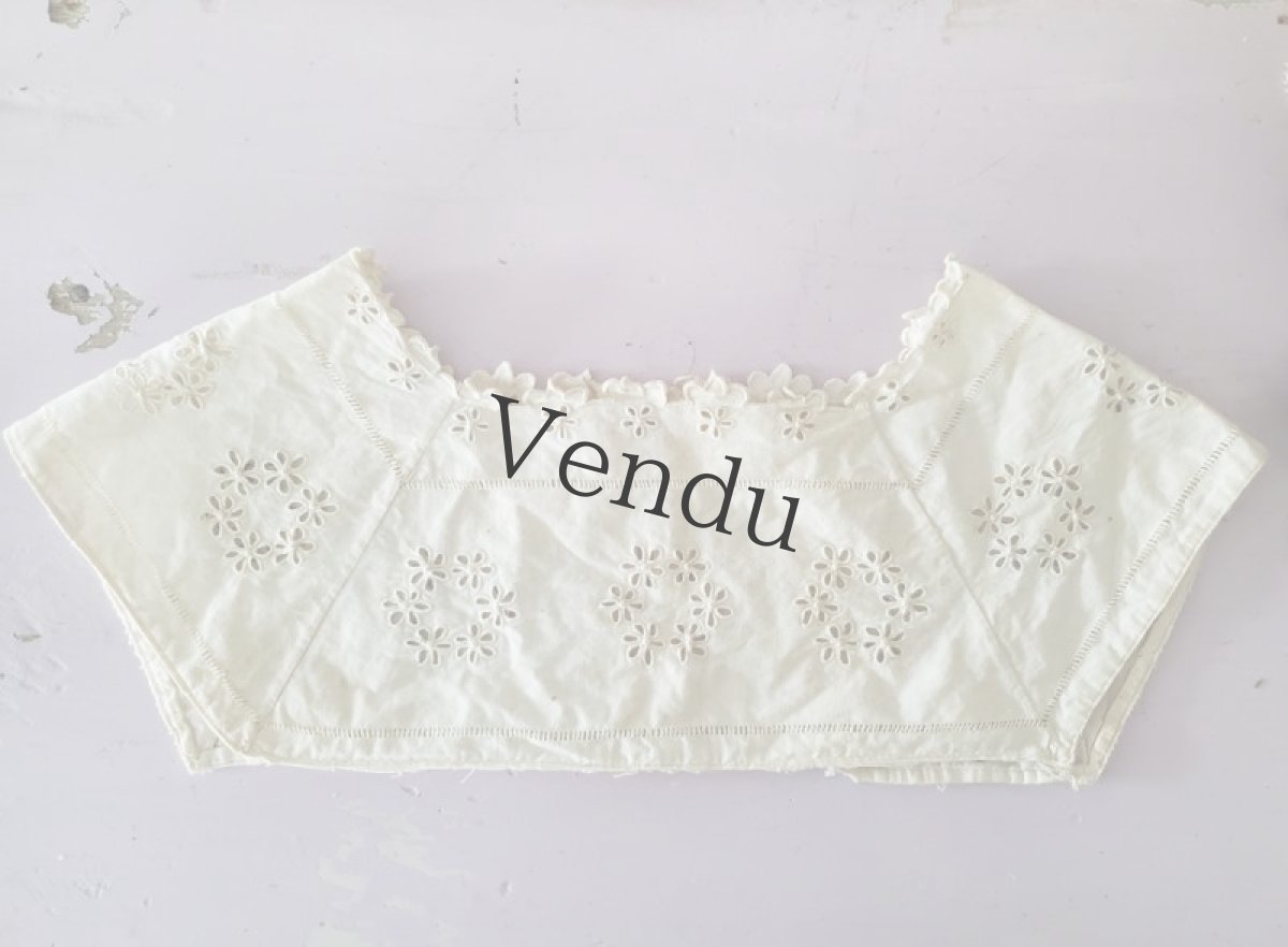 画像4: フランスアンティーク　カットワーク刺繍 六角形型のつけ襟 (4)