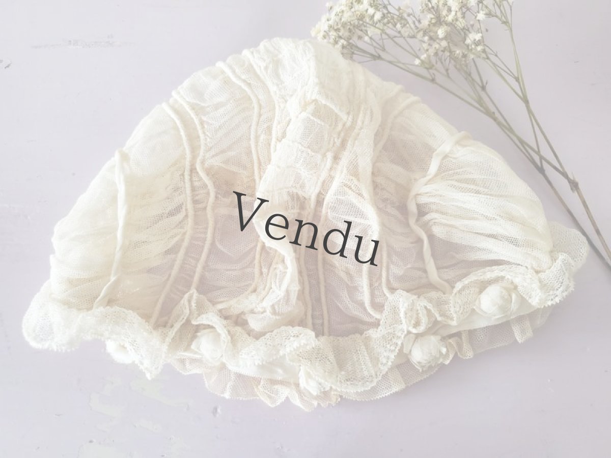 画像5: フランスアンティーク　白ばらモチーフとチュールレースのボネ　 (5)