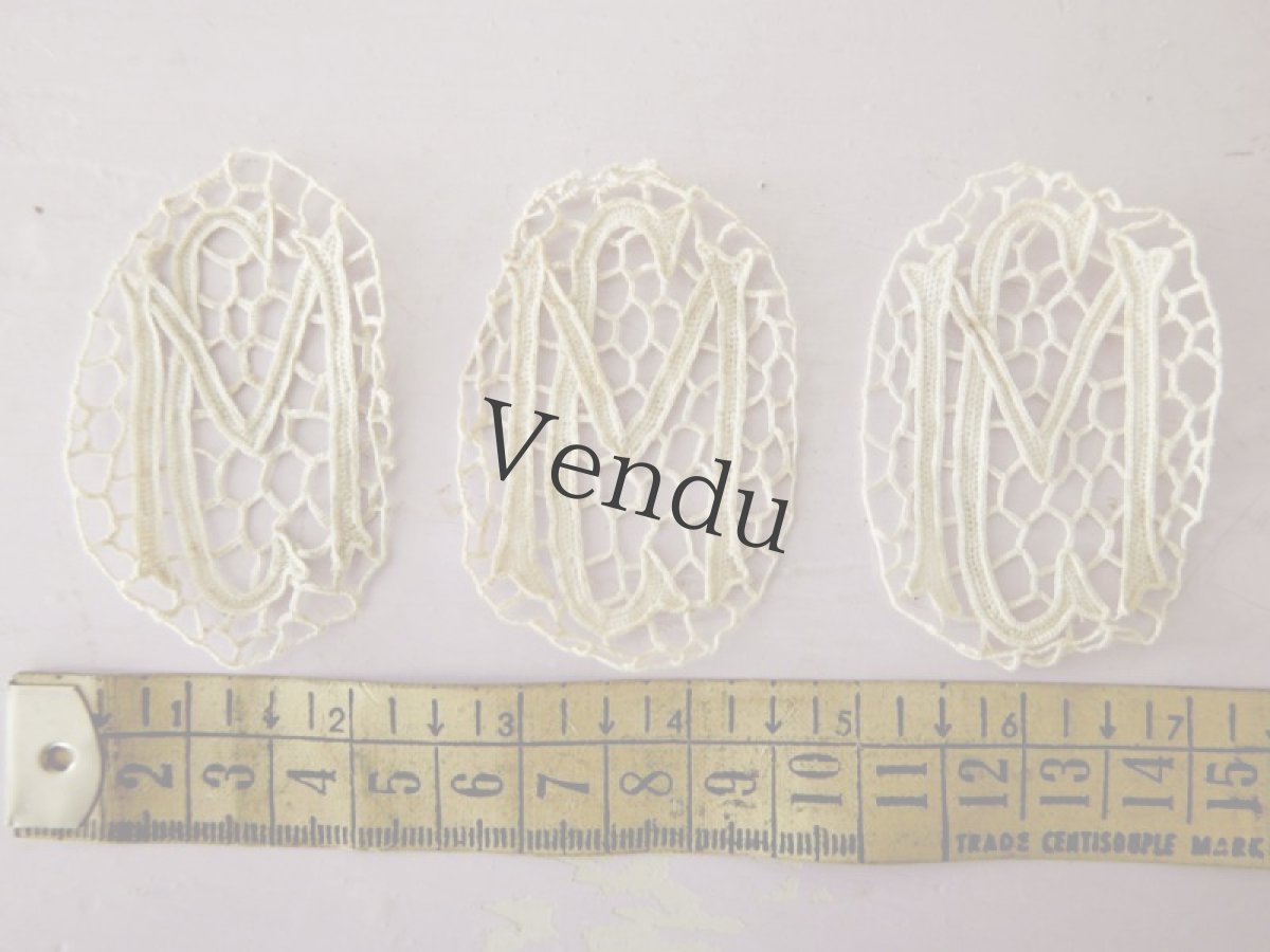 画像4: フランスアンティーク　レースモチーフセット≪モノグラム≫ (4)