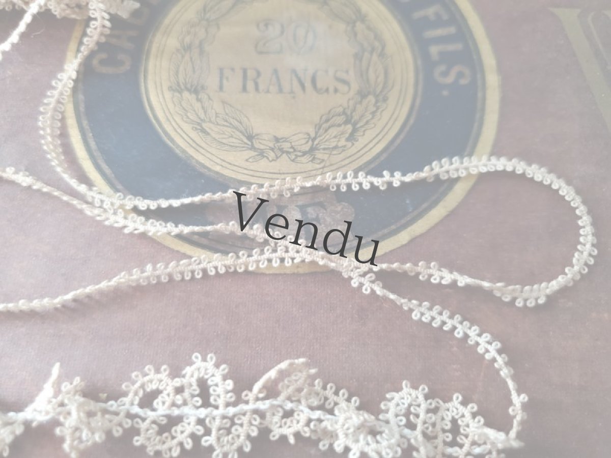 画像2: フランスアンティーク　極細4mm幅レース 100cm〜 (2)