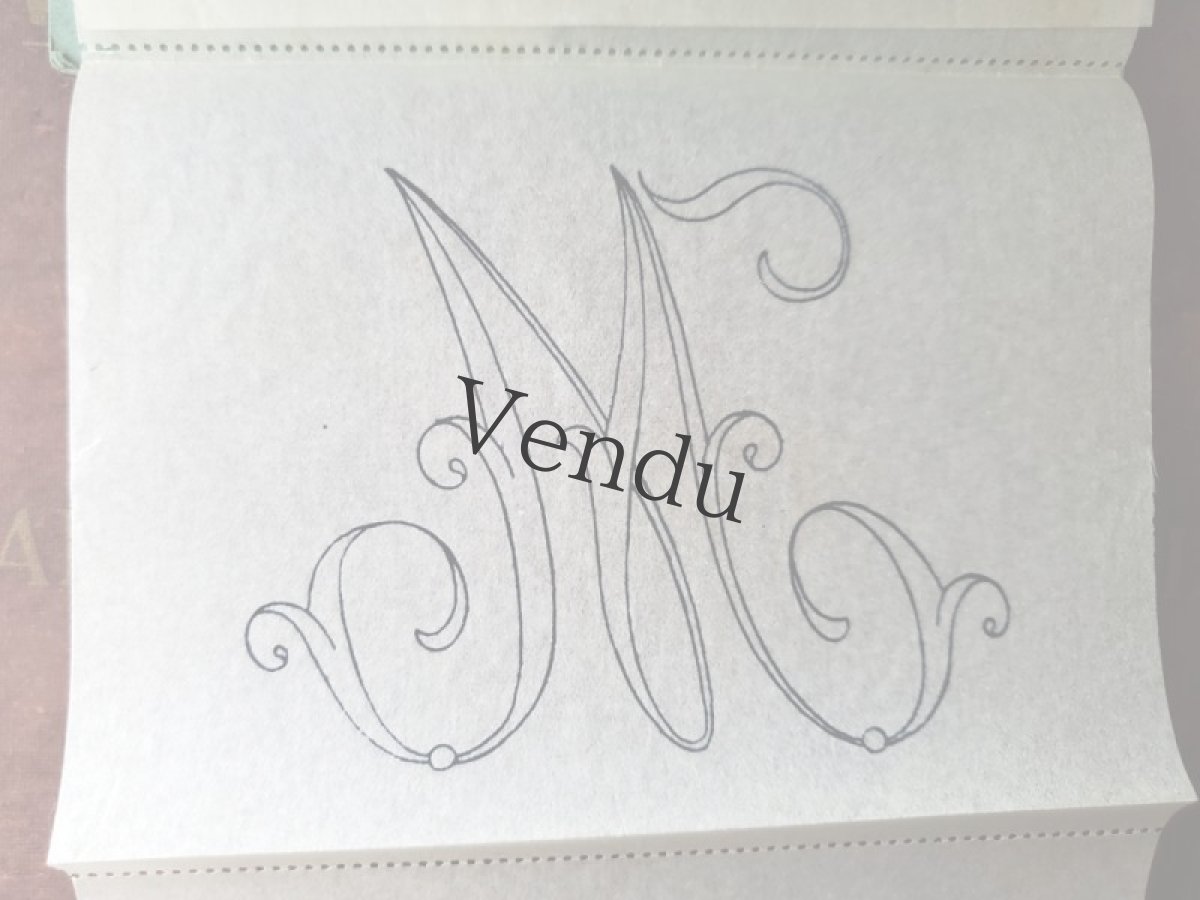 画像4: フランス 1900年前後 イニシャル刺繍シート Sèrie2《M》L.V. (4)