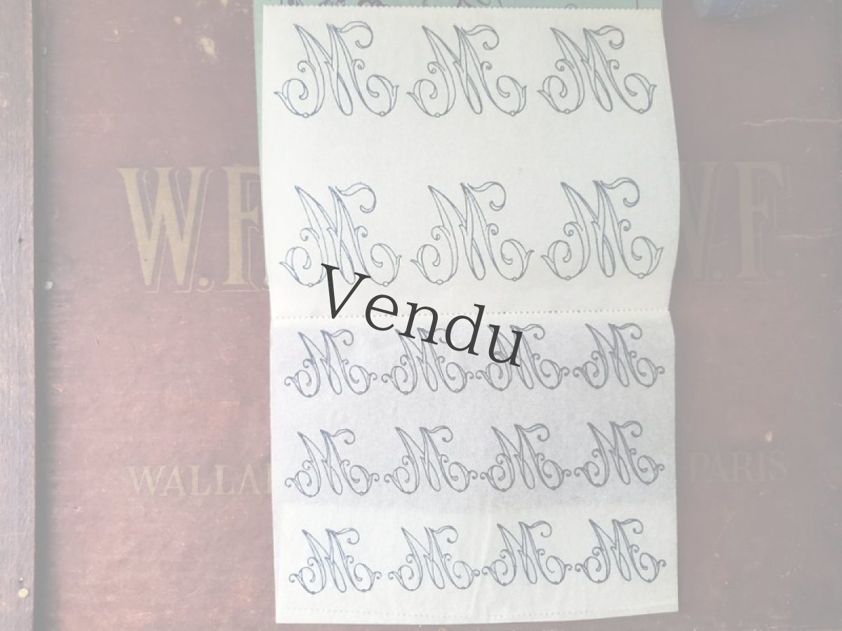 画像5: フランス 1900年前後 イニシャル刺繍シート Sèrie2《M》L.V. (5)