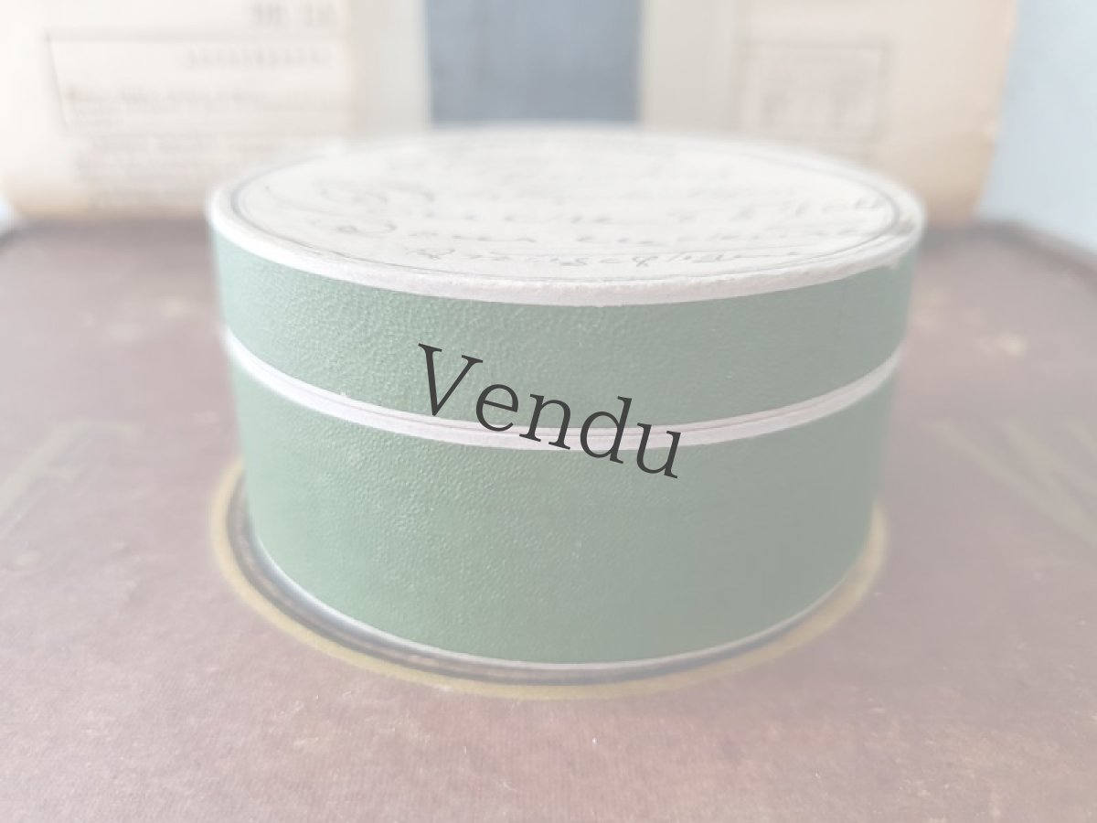 画像7: フランス蚤の市　箱入りメルスリーセット《Verte》 (7)