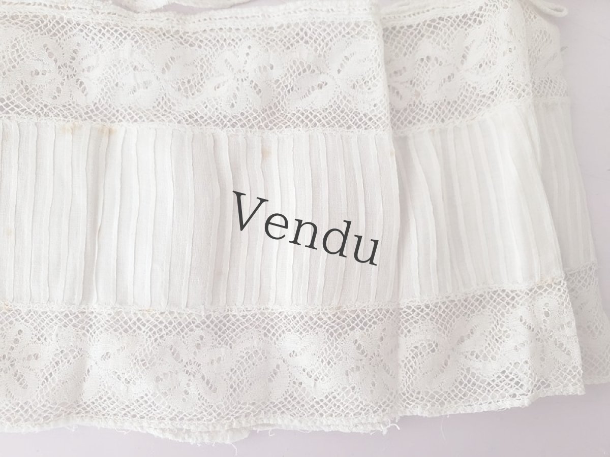 画像5: フランスアンティーク　円形ピンタック入りはぎれ 2枚セット (5)