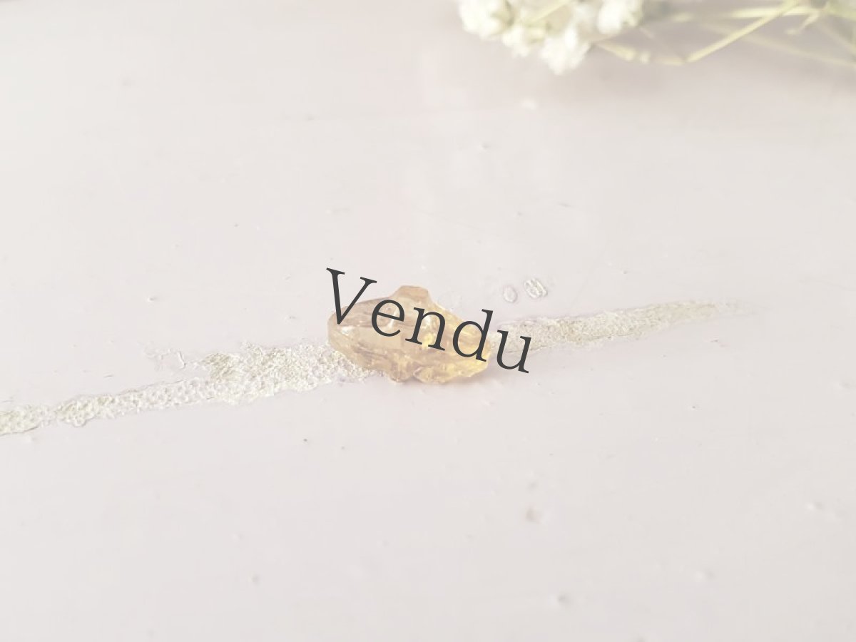 画像4: フランスアンティーク オーバル型ガラスボタン  10mm (4)