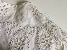 画像9: フランスアンティーク　アイレットレースのつけ襟 (9)