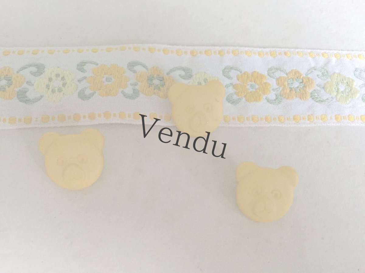 画像5: ヴィンテージ　黄色いくまさんのボタン３頭セット (5)