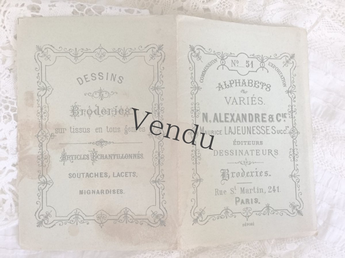 画像5: アンティーク　刺繍アルファベット図案 (5)