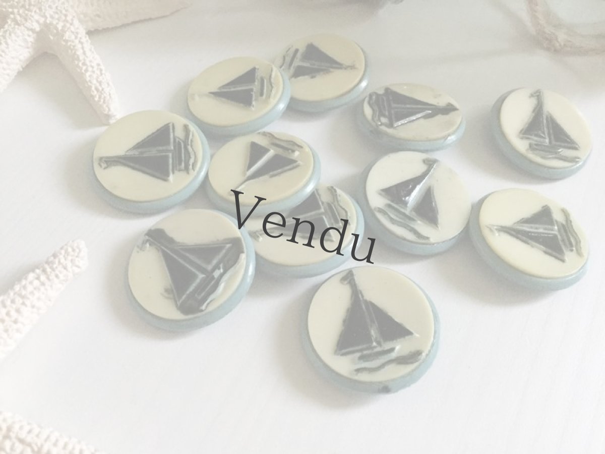 画像2: フランスヴィンテージ　マリンブルーヨットボタン　２個セット (2)