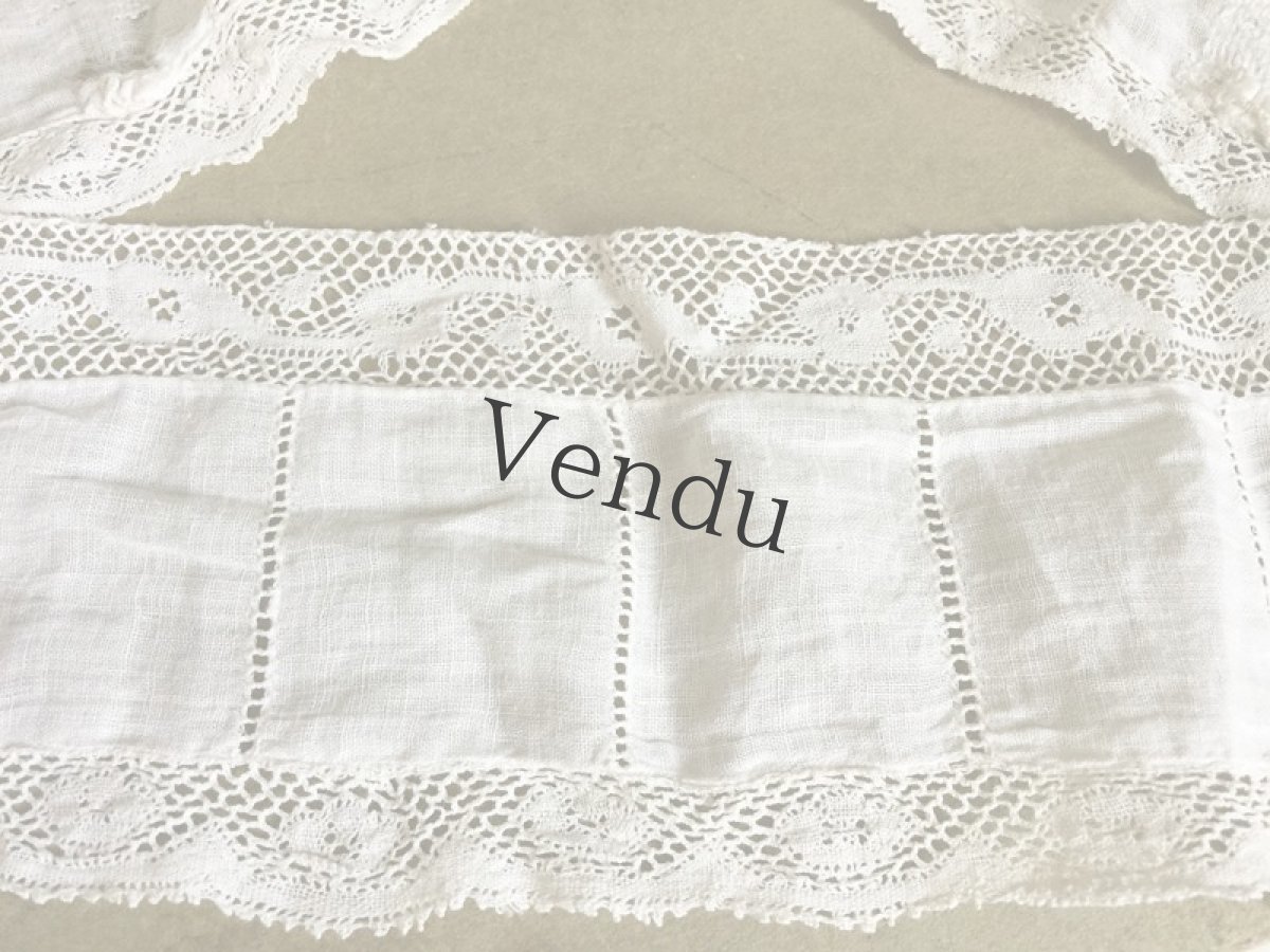 画像4: アンティーク　円形状の布生地 (4)