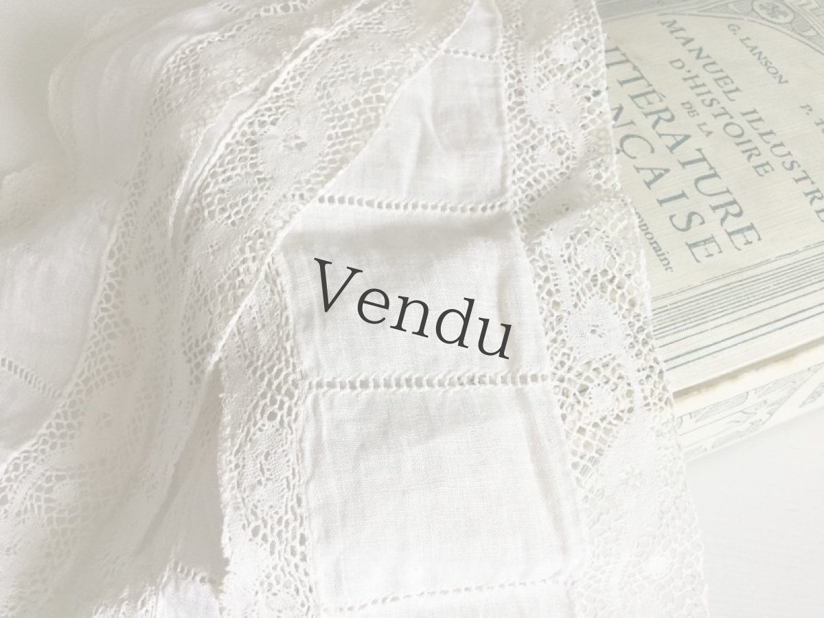 画像2: アンティーク　円形状の布生地 (2)