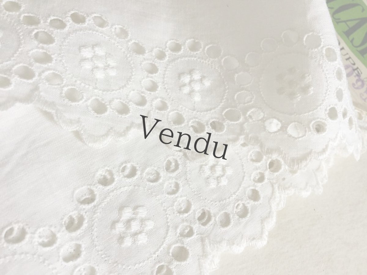 画像3: ヴィンテージ　ラベル付きレースブレード Aux Galeries Lafayette (3)