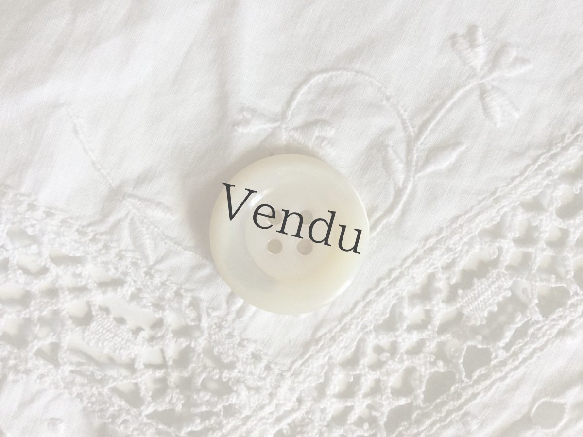 画像2: アンティーク　貝ボタン 22ｍｍ (2)