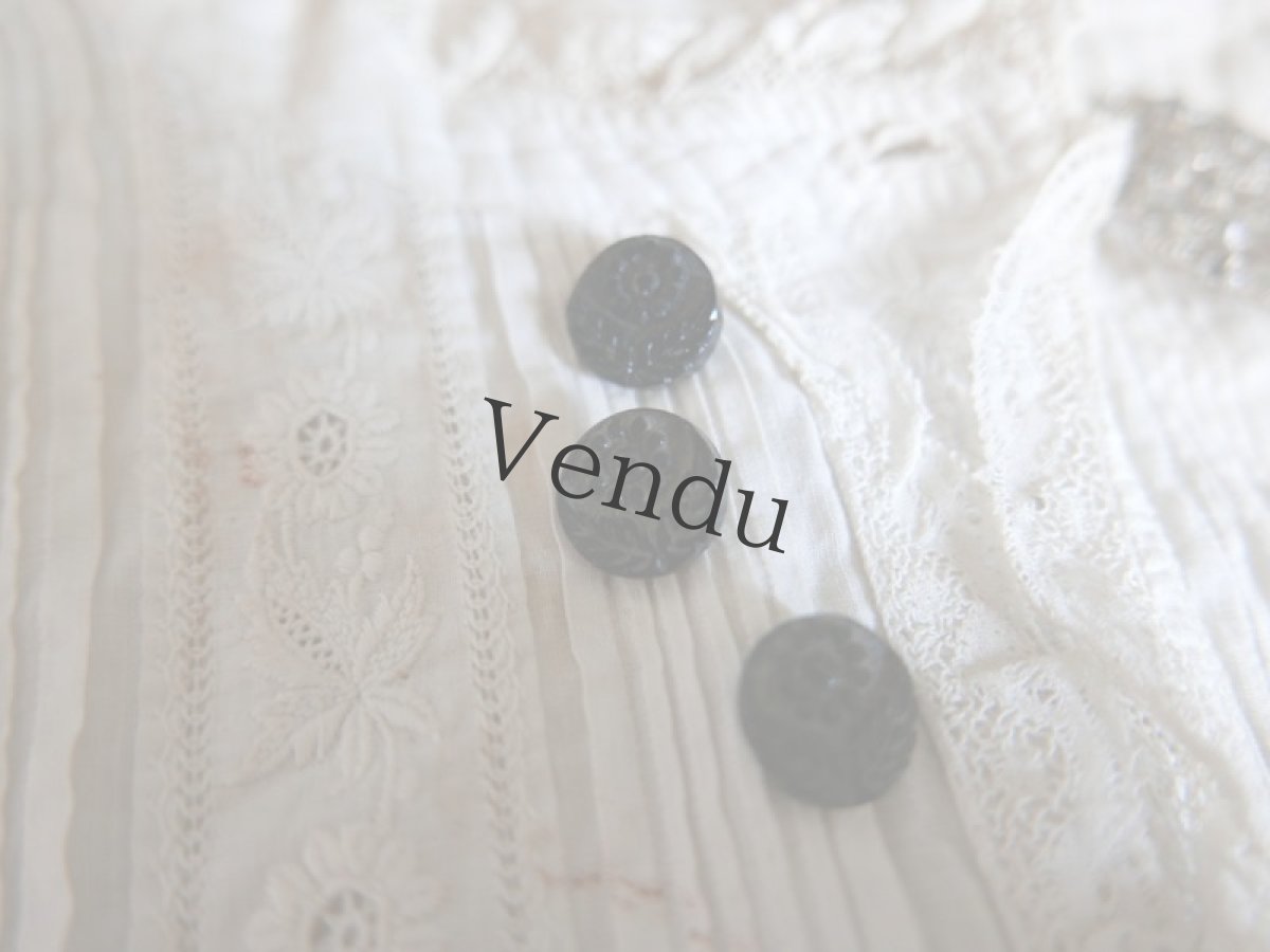 画像2: フランスアンティーク　1900年代フレンチジェットボタン 花 14mm (2)