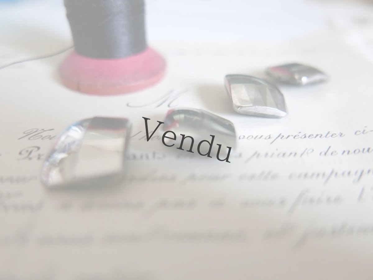 画像3: フランスアンティーク　1920年代フレンチジェットボタン 銀彩スクエア 18mm (3)