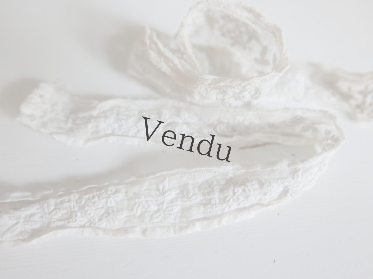 画像2: フランスアンティーク　1900年代 白糸刺繍レース端切れ 2本セット (2)